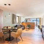ホテル Welschen 4*