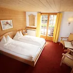 ホテル Welschen 4*