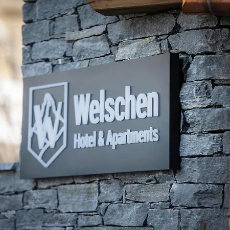Welschen Hotell 4*